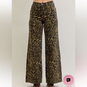 Judy Blue High Waist Retro Wide Leg Leopard Jeans